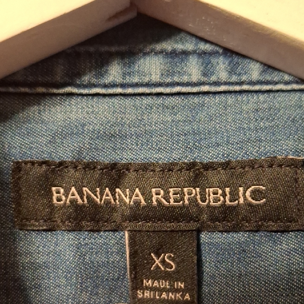 Banana Republic Blue Button Down Shirt XS - Picture 2 of 10